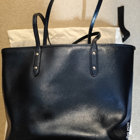 Coach Navy Leather Tote Bag - Picture 2 of 4